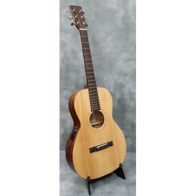 Sigma 00MSE electro acoustic guitar