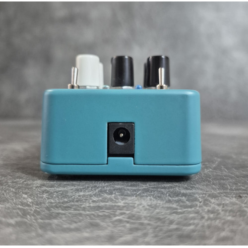 Electro Harmonix EDDY vibrato and chorus (Used) Electro Harmonix EDDY vibrato and chorus (Used)